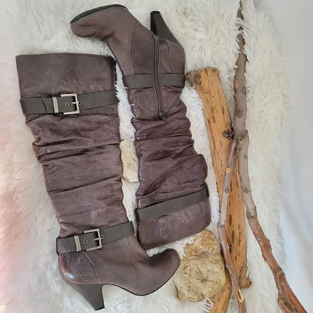 Jessica Simpson pull on knee high boots leather